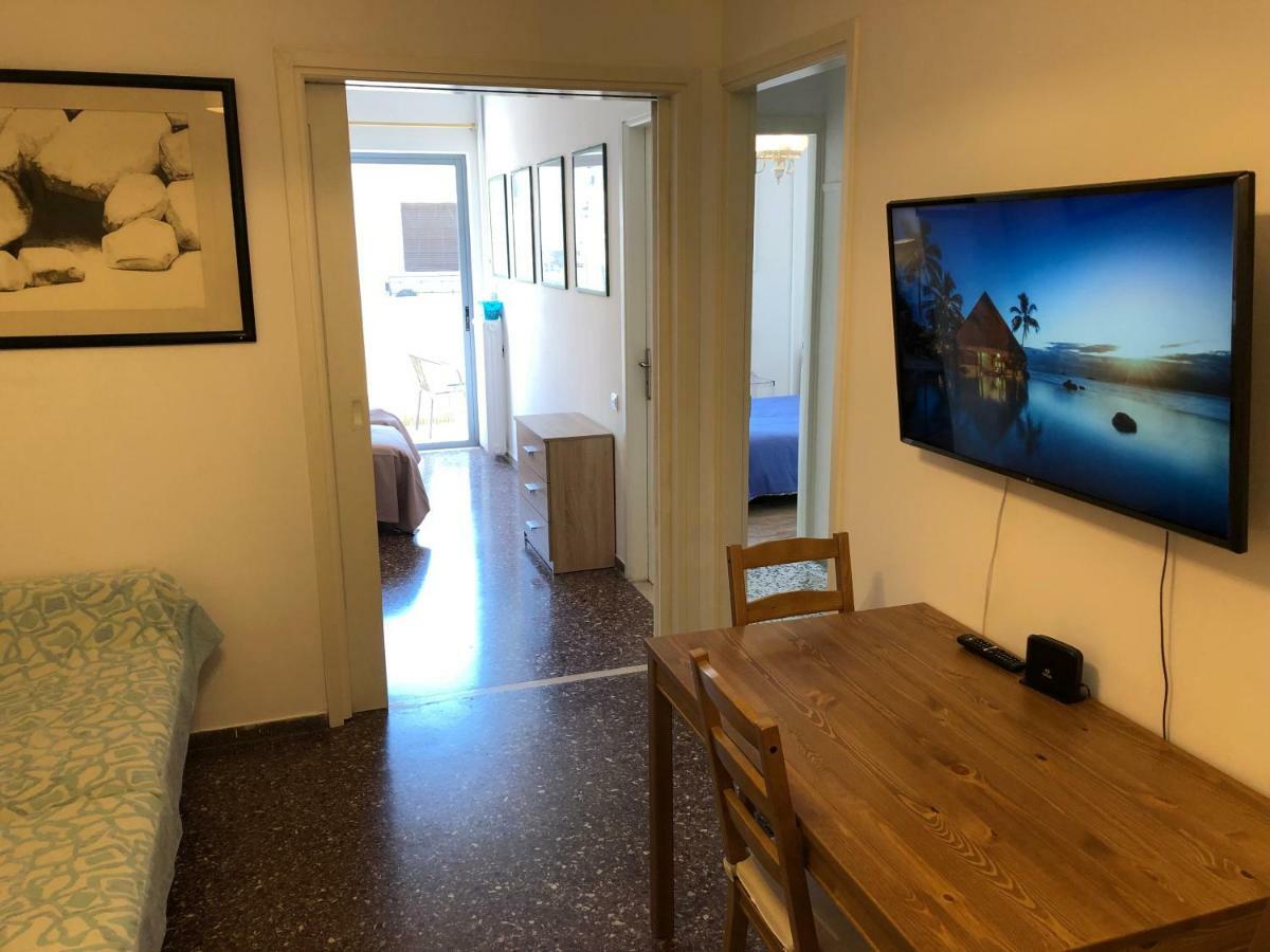 Metaxourgio Spacious Two Bedroom Apartment Atina Dış mekan fotoğraf